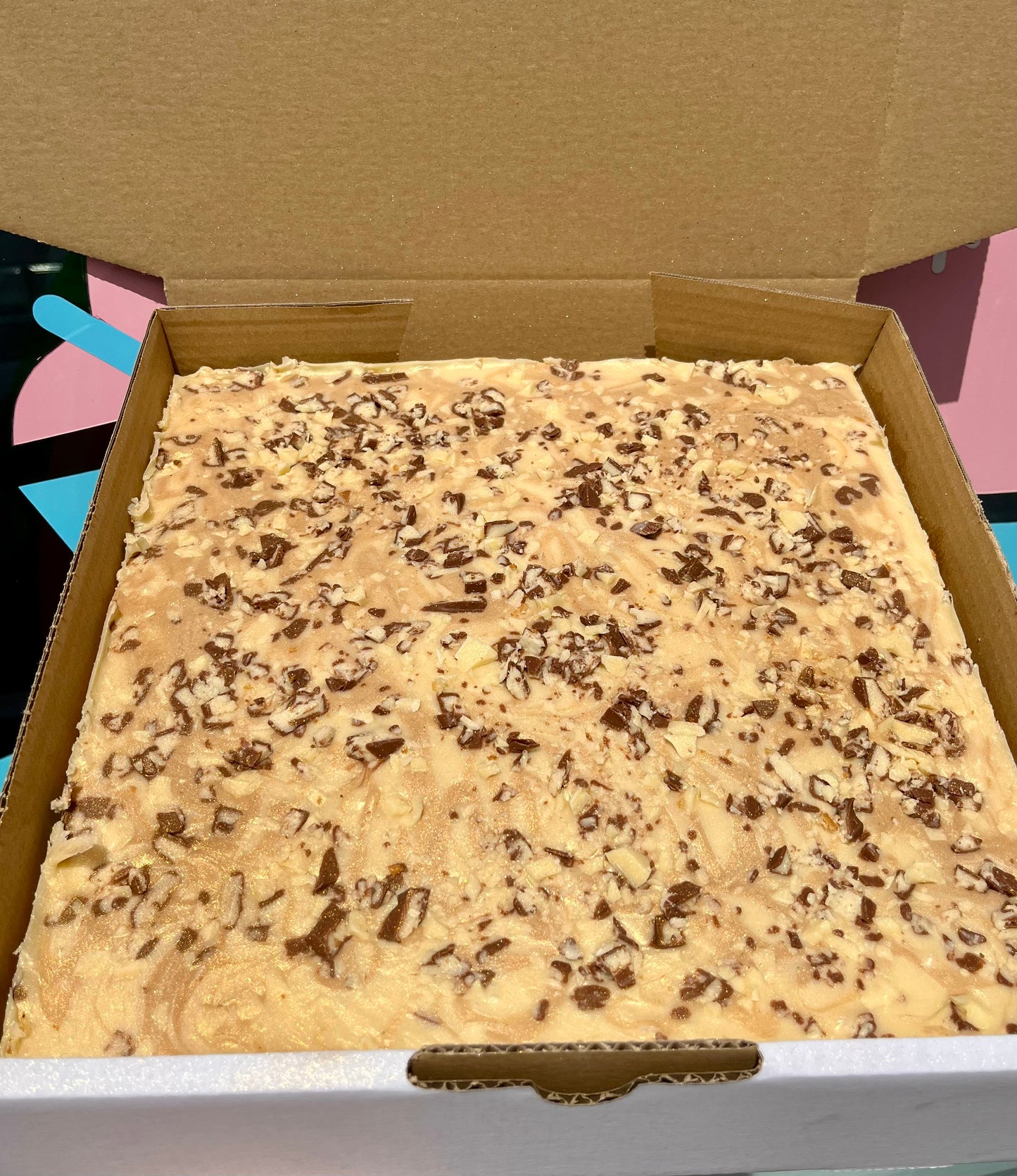 Full Kinder School Cake